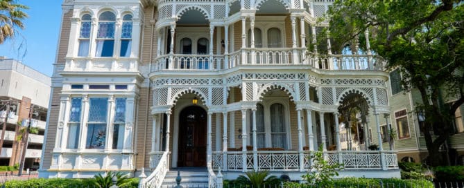 Historic house painting